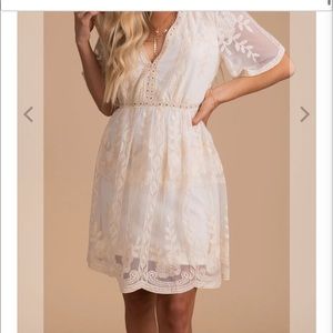 Bella Ella Boutique: Light my fire lace mini Dress- Mint